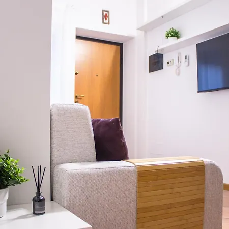 Urban Living - Navigli Bocconi Mediolan